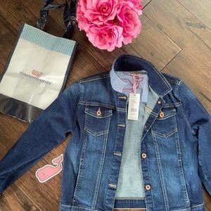 New with tags vineyard vines Jean jacket